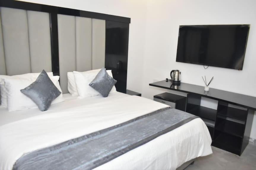 Jada Hotel And Suits Lagos Eksteriør billede